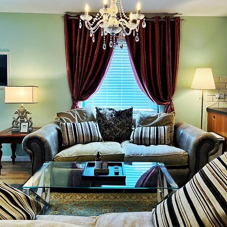 דירות סוואנסי Retro Seaside Apt With Patio מראה חיצוני תמונה