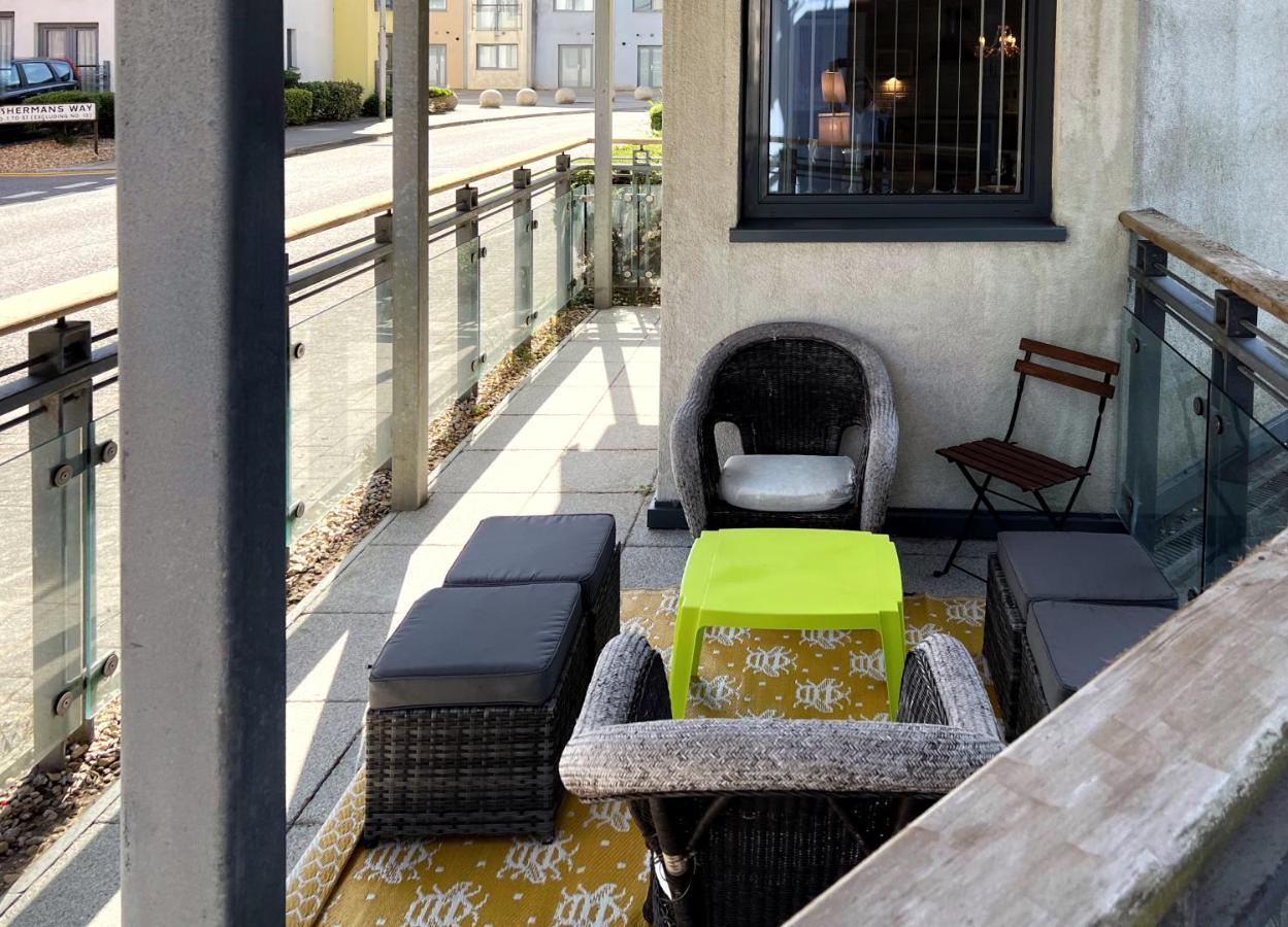 דירות סוואנסי Retro Seaside Apt With Patio מראה חיצוני תמונה